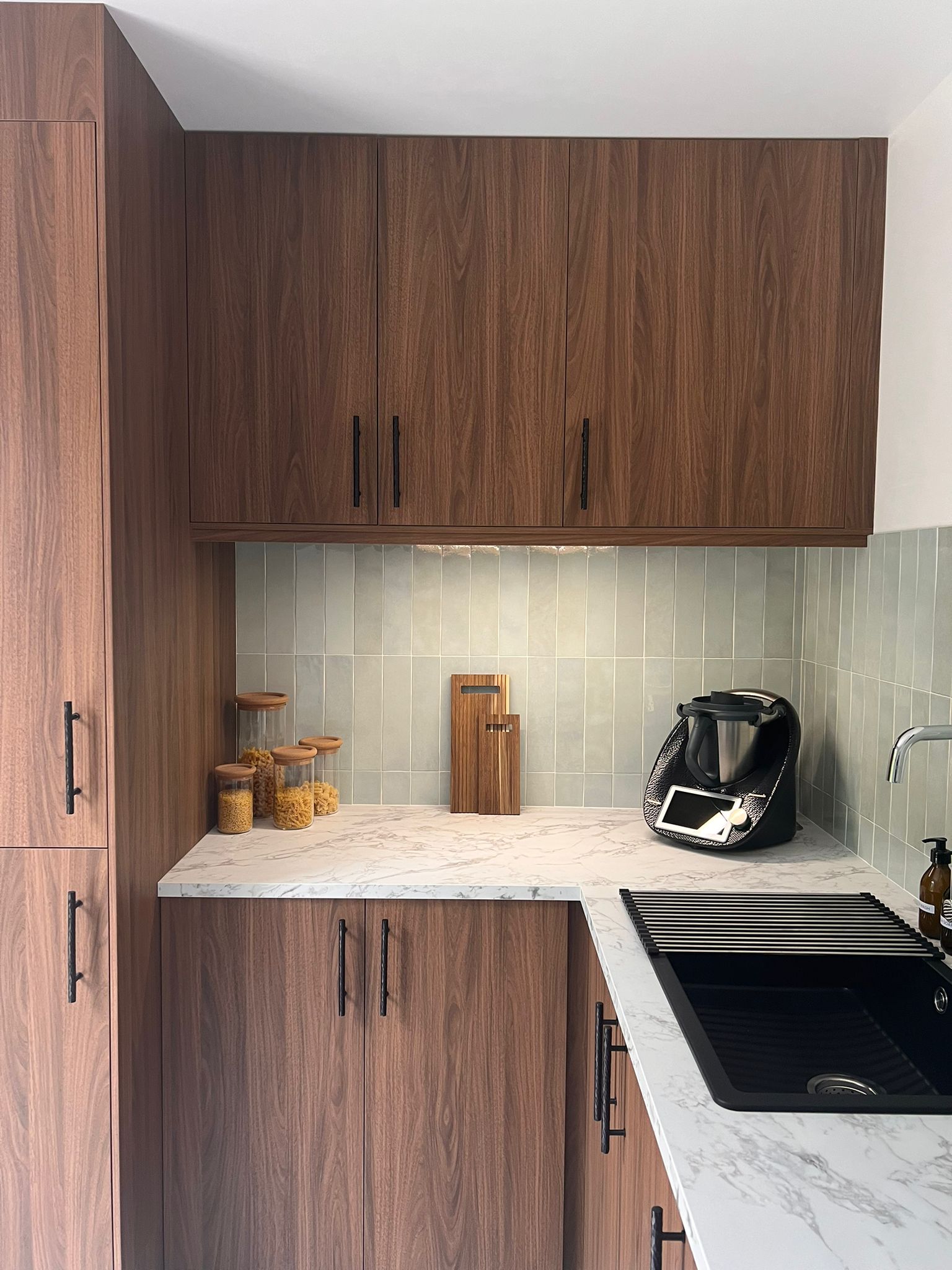 Un espace ouvert et optimisé en rangements